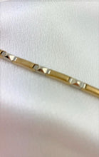 Load image into Gallery viewer, 7&quot; Two Tone Gold Bracelet
